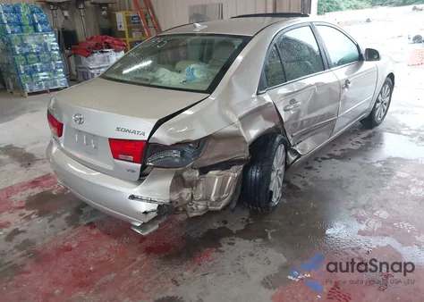 2009 Hyundai Sonata Limited V6 z USA, uszkodzony, nr VIN 5NPEU46F39H420395